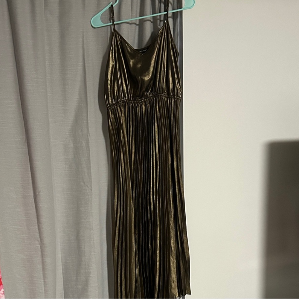 Chic Metallic Midi Dress